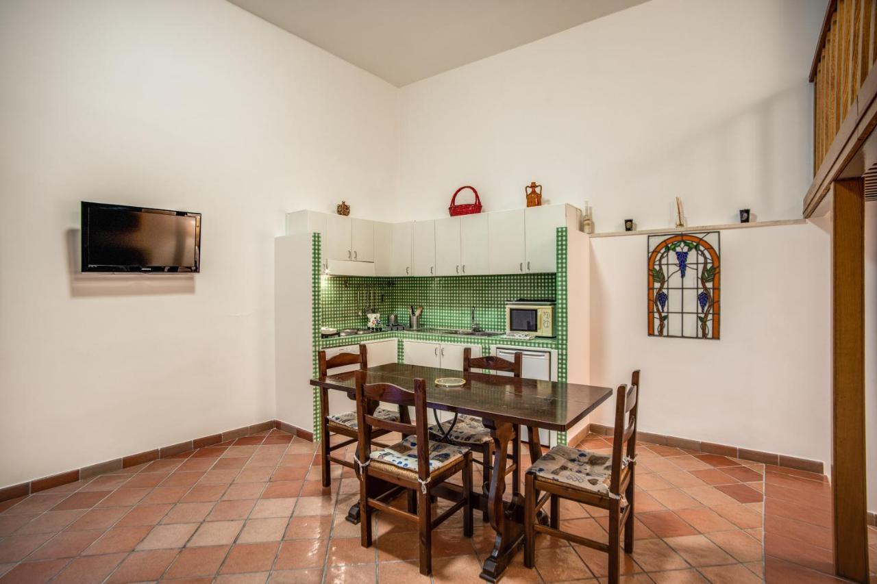 Le Case Di Andrea - Nel Cuore Di Trastevere โรม ภายนอก รูปภาพ